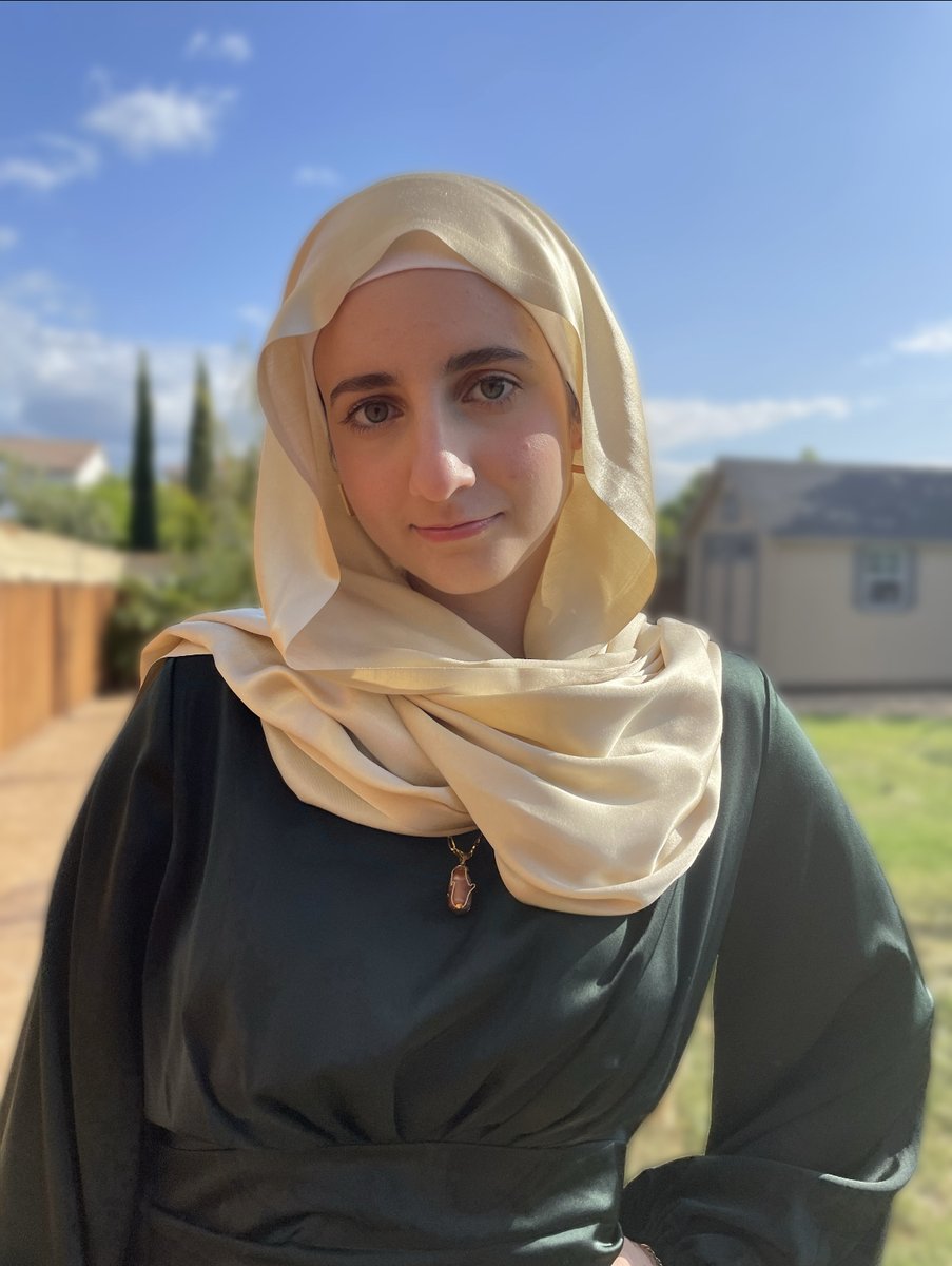 Judy Saafein, another one of this year’s  Washington Fellows, is spending this fall delving in humanitarian work at American Near East Refugee Aid. Judy’s first-hand account of life in Washington D.C. within the UCDC program can be found on our website- be sure to check it out!