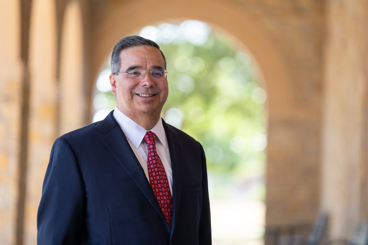 TAMUSanAntonio's tweet photo. Dr. Ochoa was recently featured by @SAReport for his new role as president at A&M-San Antonio. Read more here: https://t.co/vZqGJ5TBYQ
#TAMUSA #TransformingTomorrowTogether https://t.co/5yQ9yCwb2y
