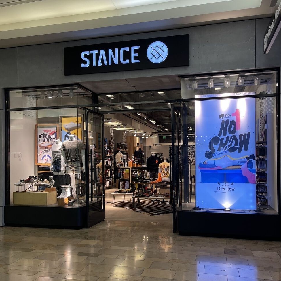 stance's tweet image. Join the crew. 🤝 Retail brings our brand, culture, and lifestyle into new neighborhoods. 

See our available retail roles at stance.bamboohr.com/careers