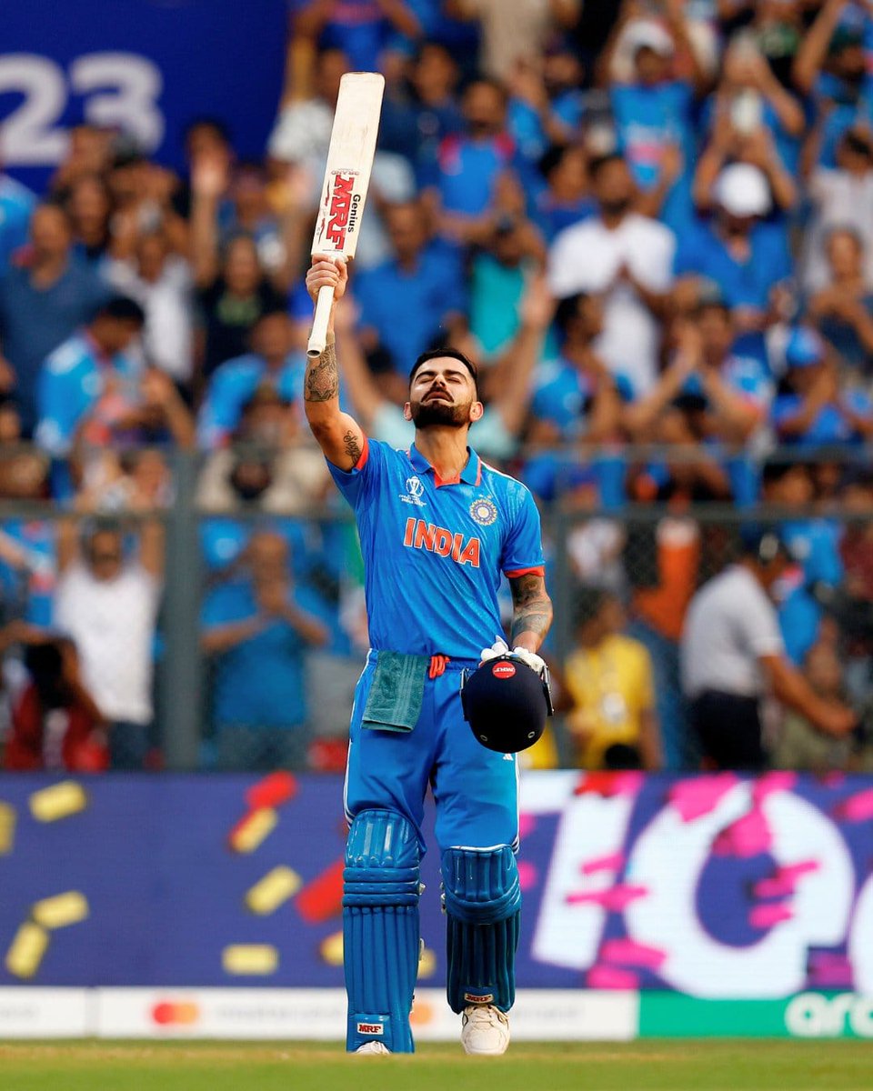 विराट कीर्तिमान! विश्व विख्यात क्रिकेटर @imVkohli को ODI क्रिकेट में सर्वाधिक 50 शतक का रिकॉर्ड बनाने की हार्दिक बधाई! भारत को गौरवभूषित करता यह रिकॉर्ड उनके परिश्रम, अनुशासन और जुनून का प्रतिफल है। अनेक रिकॉर्ड और बहुत सी यादगार पारियां अभी शेष हैं। जय हिंद 🇮🇳