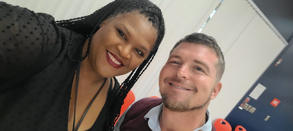 Celebrating Friendsgiving is so much fun!!! <a href="/southPbcsd/">SouthRegionPBCSD</a> <a href="/SoftballMommy11/">Dr Bernie Standish</a> <a href="/HagenRoad/">Hagen Road</a>