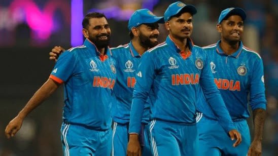 arvindpandeya's tweet photo. Mohammad shami remember the name, 7 wickets, one man army . #Congratulations #teamindia congratulations #ViratKohli #Shreyas one team many winners #INDvsNZ https://t.co/TxkSeShWZt