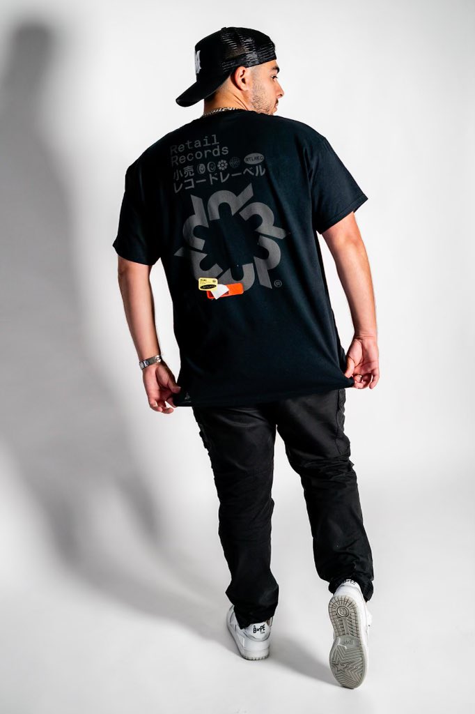 BlackVNeckMusic's tweet photo. We just dropped merch for @RetailRecords 🥳 Limited supply so don’t sleep on it 🤫 https://t.co/Bydh7xE8jh