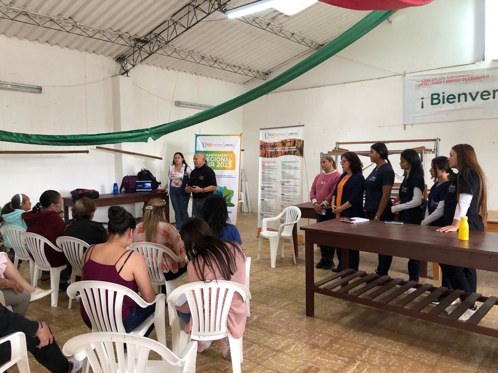 J_X_R_D_Ximena's tweet photo. #ICipasTerritorial en este momento se lleva a cabo la sesión número 2 del CIPAS territorial en Concepción Santander, organizado por el #CEADMálaga y con la participación de la asociación #ASMUARCON
#UNADEnElTerritorio @ElOIRdelaRegion @OIRZonaOriente @UnadZcori @UniversidadUNAD https://t.co/7z2lnp8SUX