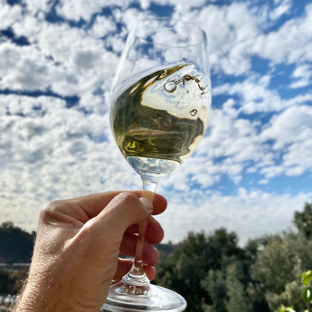 Sip, swirl, and savor your way through the weekend with the enchanting flavors of wines from Vinho Verde. ✨