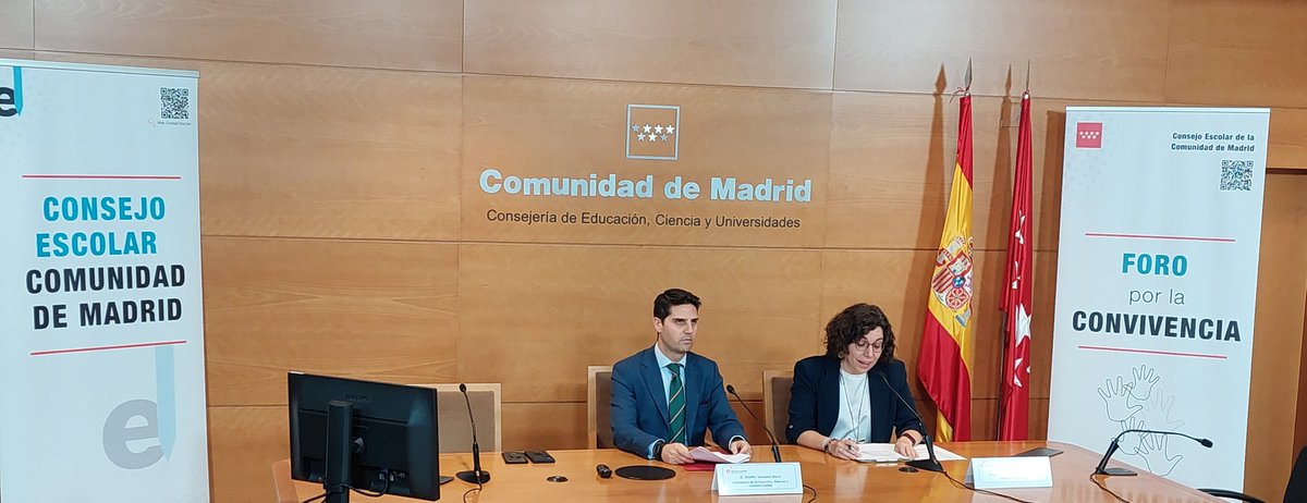 FAPA_Giner_Rios's tweet photo. Foro por la Convivencia.
Consejo Escolar @ComunidadMadrid 

El papel de la escuela en la promoción del bienestar psicológico del alumnado @jaluengolatorre 
#ConvivenciaSaludMental

Directo👇🏻
https://t.co/EhvjMrQIRi https://t.co/fOpCMRHQIV