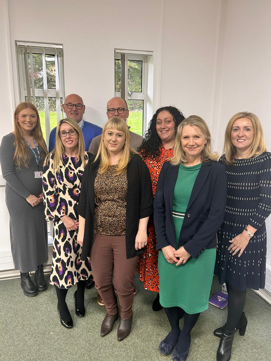 AneurinBevanUHB's tweet photo. Two projects based in our health board have won at the @NHSWalesAwards! Well done to our teams involved in the fantastic improvement work taking place across our Health Board. Full winners are here: https://t.co/kjb9UllNYR #NHSWalesAwards2023 https://t.co/IK4HAkBuyt