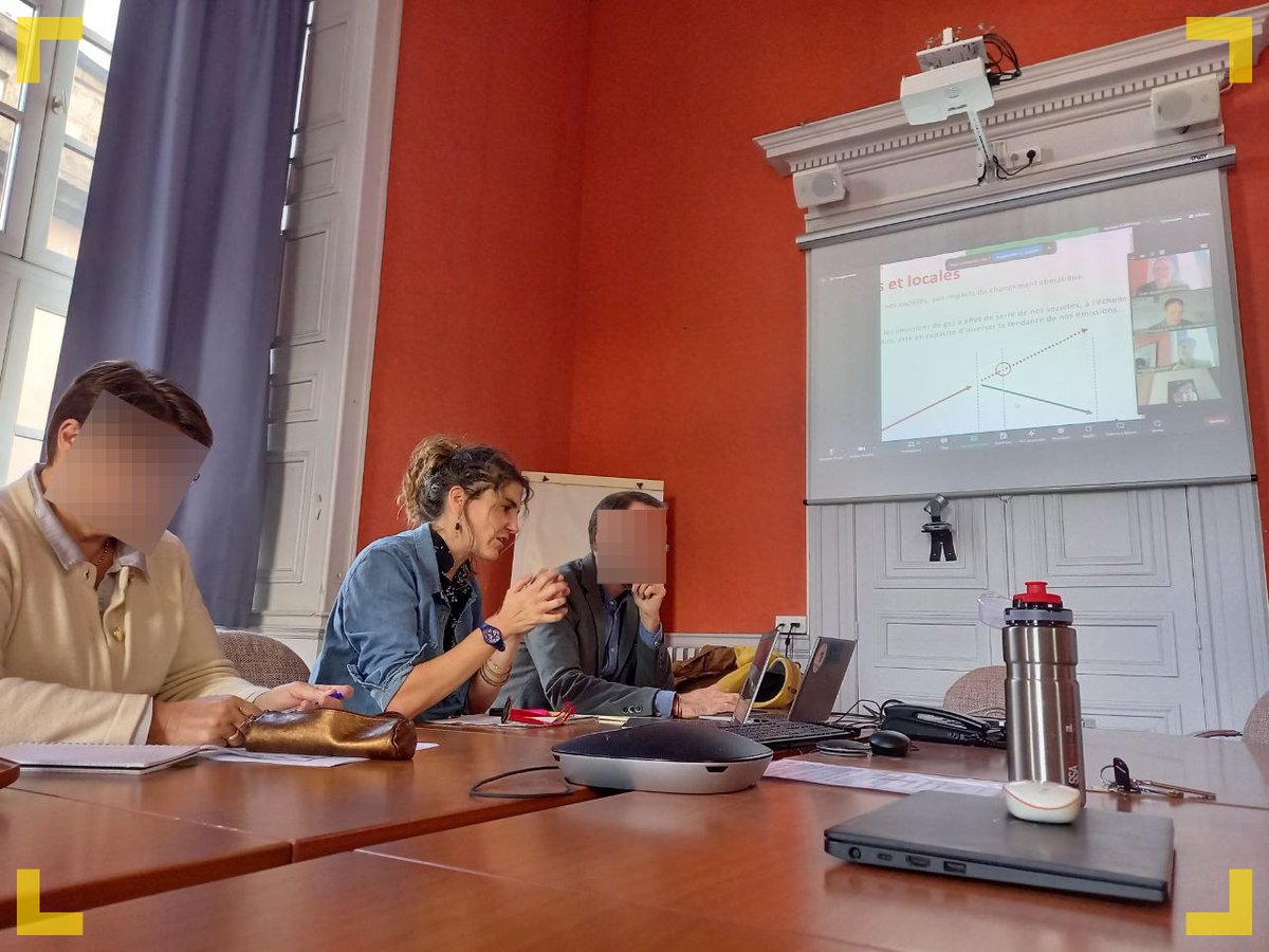 EelvGroupeCler's tweet image. 👀 #InsideView #DansLesBureaux

Pourquoi intégrer une comptabilité carbone dans nos politiques publiques ?

Témoignage d&apos;@AnneLaureStan à @France_urbaine, association de référence des métropoles, communautés urbaines, communautés d’agglomération et grandes villes

#BudgetCarbone