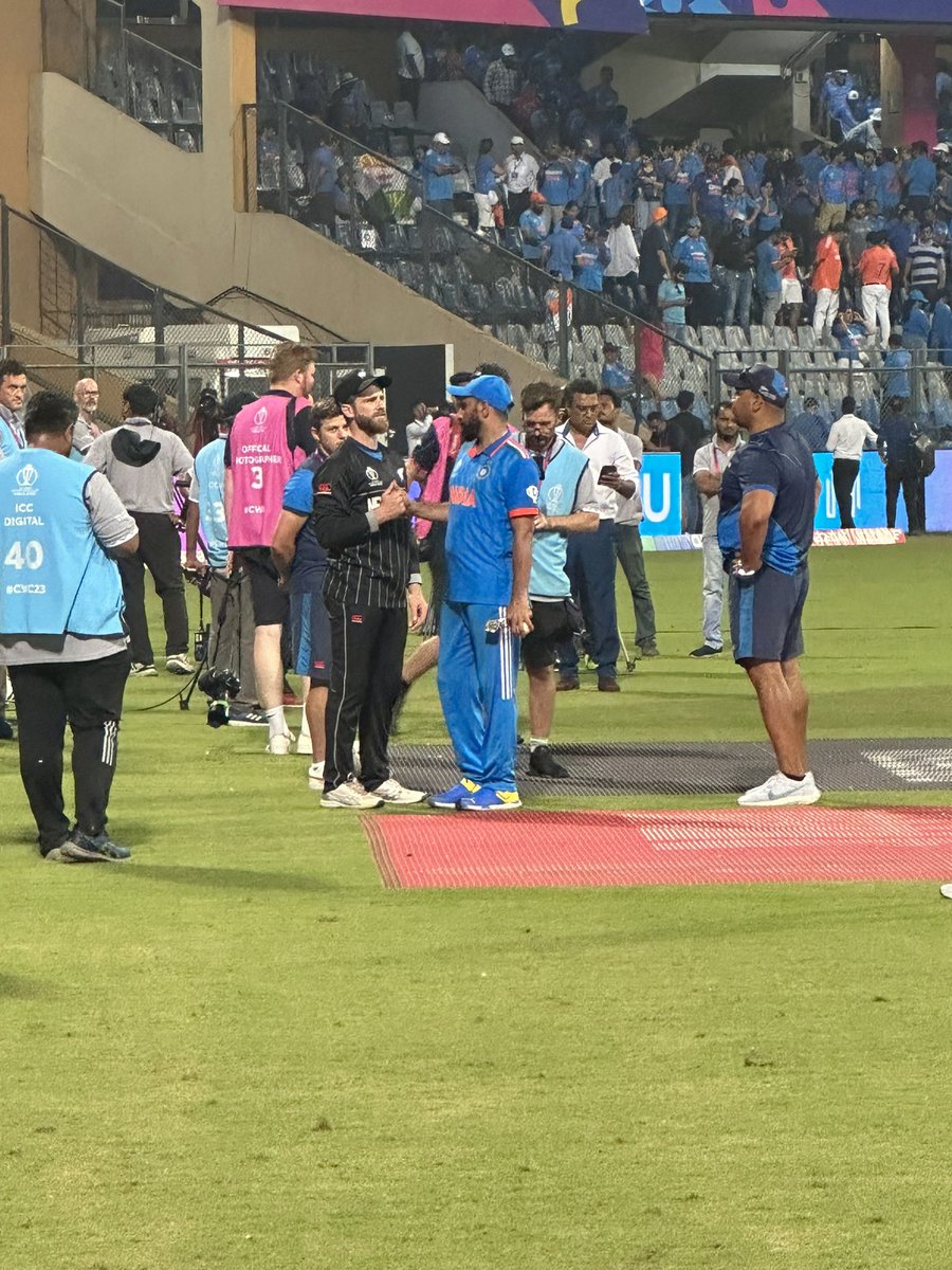 IrfanPathan's tweet photo. Ye Ferrari tez hai… well done brother. So proud of you @MdShami11 https://t.co/TgRBysZHzB