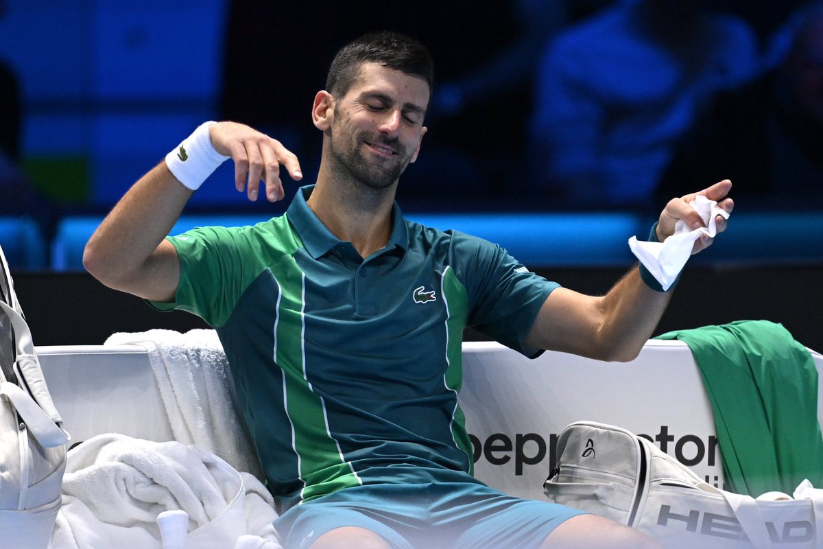Olly_Tennis_'s tweet photo. 😬 Former World #4 Adriano Panatta:

"Have you ever seen Federer or Nadal behave like Djokovic did tonight [vs Sinner]? 

He always tries to break up the pace of the match. 

First the bathroom, then the physio, he tries everything. I don't like that attitude at all, thank goodness Sinner doesn't care, he sits there quietly”

Source: Punto De Break 🗣️