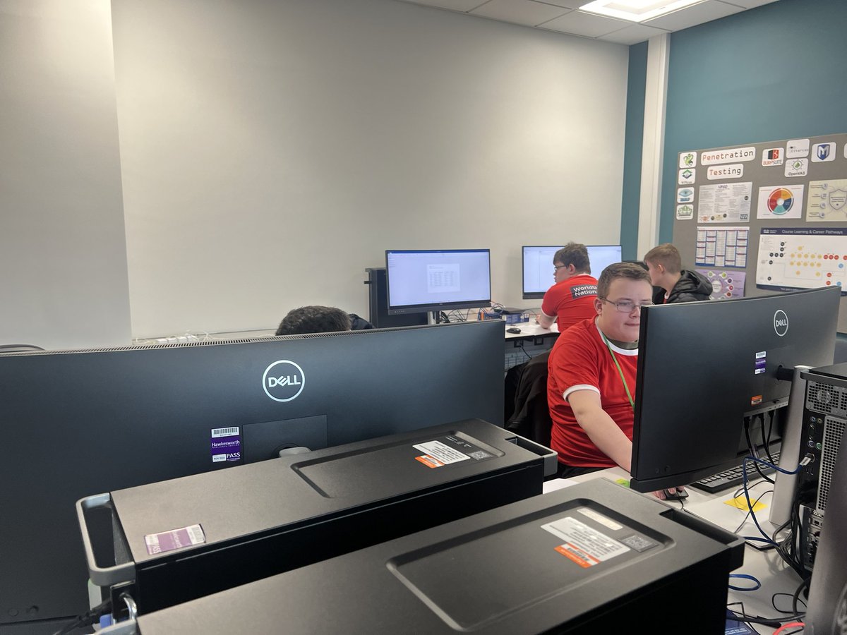 World Skills National Finals in Manchester is now underway. I’m judging on the IT Support Technician competition. 2 hectic days of competition for competitors and judges! <a href="/worldskillsuk/">WorldSkills UK</a> <a href="/WestCollScot/">WestCollegeScotland</a>  #wsukfinals2023