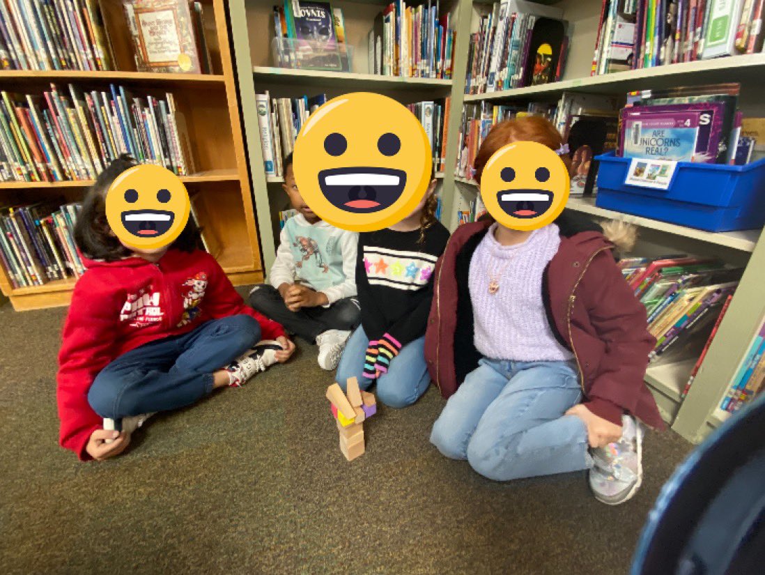 PreK and K reading ONE IS A FEAST FOR A MOUSE and stacking 3D shapes….triangular prisms are tricky <a href="/southdaviselem1/">southdaviselementary</a> @aisdlibsrv #STEM #Thankful