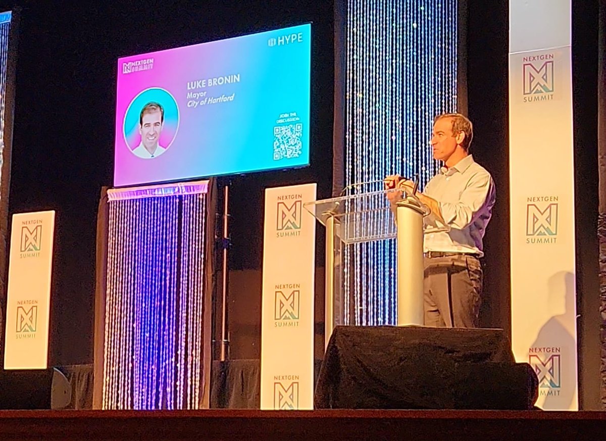 JesseImse's tweet photo. Yesterday, I addressed the NextGen Summit as Chair of @HYPEHartford.

"We find the greatest attraction + retention tool for young talent is opportunity. Opportunity to grow professionally, develop meaningful connections, &amp; the opportunity to make an impact on their communities." https://t.co/78J1ew3Qa6