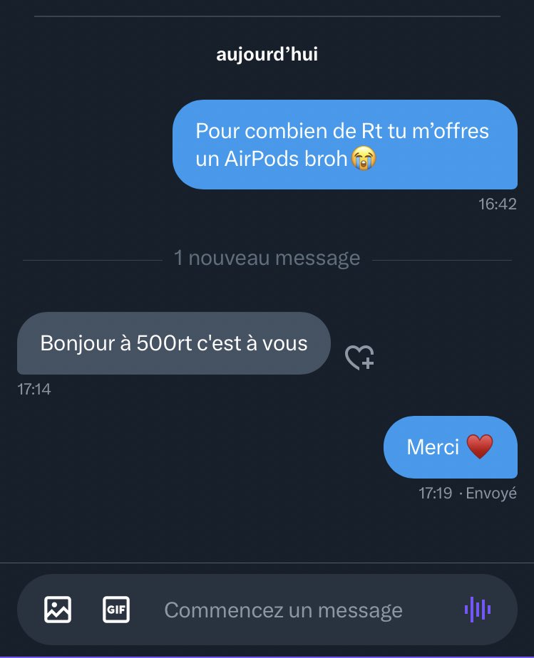 BabacarNdir9's tweet image. Pour 500rt @Horizon_Shop_Sn m’offre un AirPods à 7900f. 🙏🏾♥️🎉