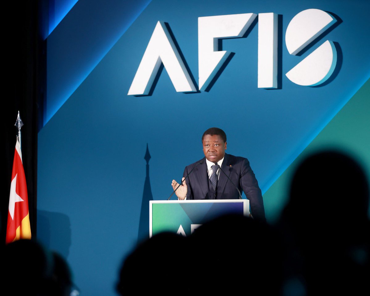 FEGnassingbe's tweet photo. J'ai ouvert ce jour les travaux de l’édition 2023 du Sommet sur l'industrie financière africaine, AFIS, qui se tient pour la deuxième année consécutive à Lomé.
 
#AFISLomé2023
#AFIS2023 https://t.co/edrEC0UZQP