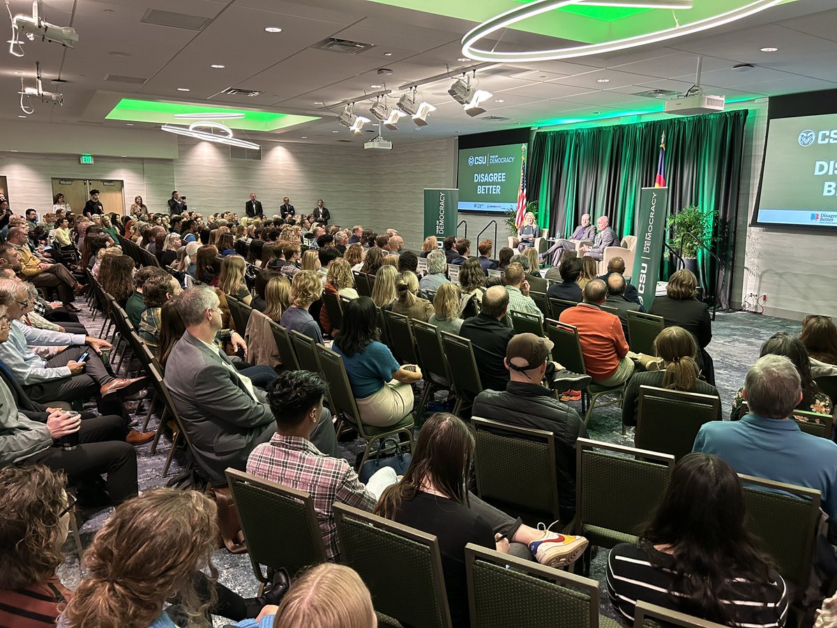 DillonMThomas's tweet photo. —“DISAGREE BETTER”—
Hundreds of students and staff @ColoradoStateU are hearing from #Colorado @GovofCO @jaredpolis and #Utah @GovCox

A republican and a democrat meeting to discuss how Americans can find middle ground and work together

“Be open to the idea that you can be wrong” https://t.co/tFUxLP5lt3