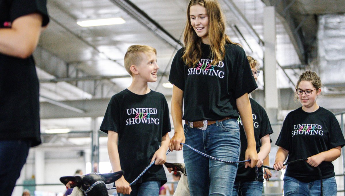 UNLExtension's tweet photo. Allison Walbrecht ignited the Unified Showing 4-H Club, pairing teens with youth with disabilities to nurture livestock skills.✨It blossomed into an amazing thing, fostering the growth of youth of all abilities. 🌱
Full story: https://t.co/TTD2f0Q2pO
#InclusionMatters @UNL_IANR https://t.co/oYj2IrrpYo
