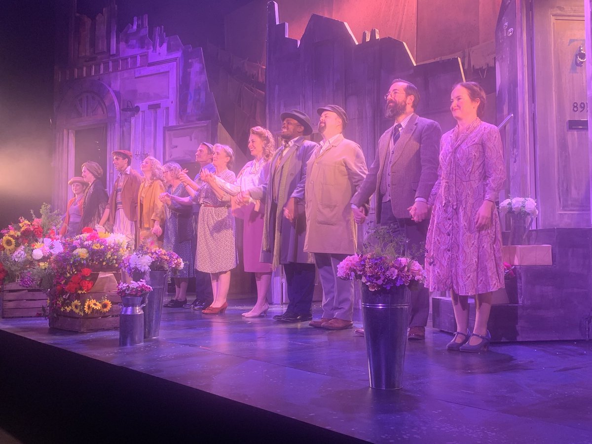 Just seen FLOWERS FOR MRS HARRIS <a href="/MrsHarrisLDN/">Flowers for Mrs Harris</a> again at <a href="/RiversideLondon/">Riverside Studios</a>, a delicate wonder of a musical about the healing powers of kindness, with a performance that radiates it from <a href="/jennarusselluk/">Jenna Russell</a>! Unmissable.