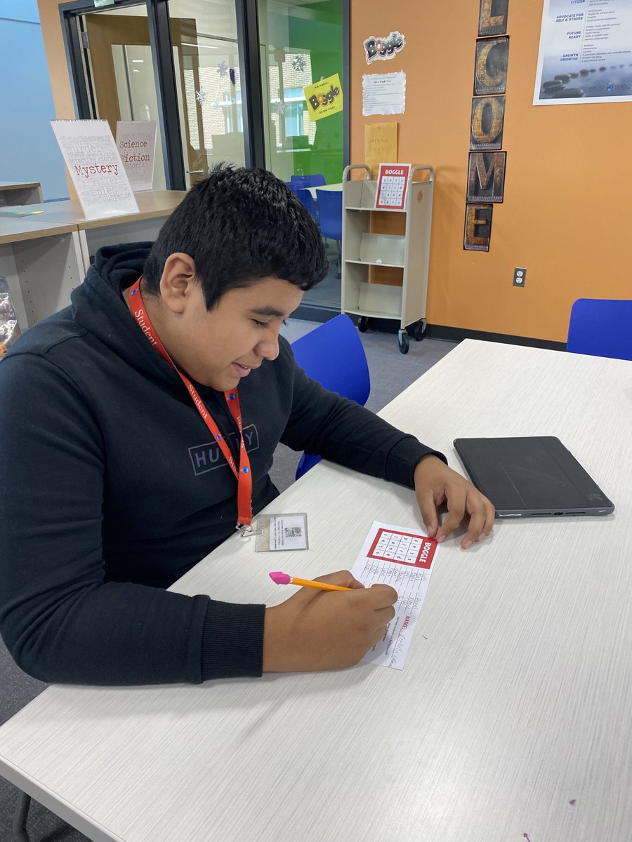 schoollibrarian's tweet photo. Itβs Boggle time in the library! How many words can you find? Enter by Friday to win a prize! https://t.co/J3UZqPsZlf