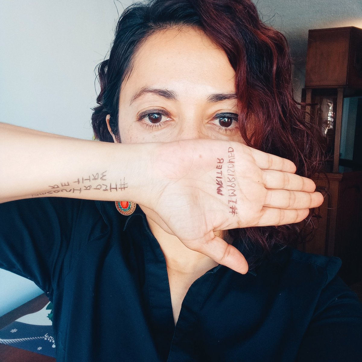 I stand with an #ImprisonedWriter. Today, I join @pen_int's Day of the #ImprisonedWriter.

Solidarity with #MariaCristinaGarrido #GoSherabGyatso #IrynaDanylovych #SoulaimanRaissouni