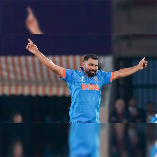 KalpeshGothi10's tweet photo. @MdShami11 strikes on Kiwi.

Tonight whole #India will dance on a tune of

Arey Shami.. Aaja Shami...
Balam Shami Param Shami
Sanam Shami...

@virendersehwag
#CWC23 #IndiaVsNewZealand #INDvsNZ
 #ViratKohli #RohitSharma #Shami #KLRahul #Shreyas #ShubmanGill
#Semifinals https://t.co/xwM2ubXESk