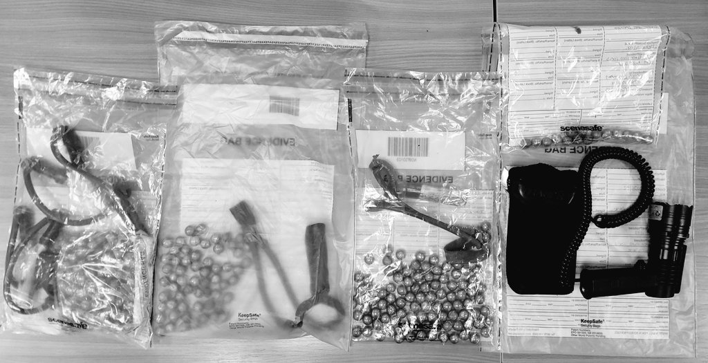 #ToolsOfTheirTrade

 🚗 & its 3x occupants stopped & searched in #Birling last night. Catapults, ball bearings, a lamp & a deceased bird located. 3x #CPW issued, 1x reported for wildlife offences, and all these items seized. CAD 14:1535. NL #OpGalileo #Poaching #WildlifeCrime