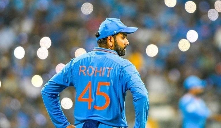 SPORTYVISHAL's tweet photo. Nasser Hussain said, "The real hero of this Indian team is Rohit Sharma". https://t.co/rOfkKiTQpc
