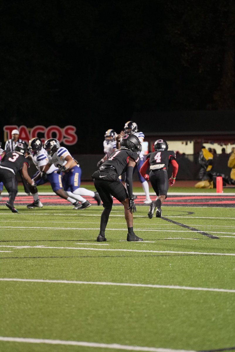 Senior szn highlights
<a href="/OHSrecruits/">Osborne High School (GA) Recruits</a> <a href="/osborne_fb/">Osborne High School Football</a> 
⬇️⬇️

hudl.com/v/2MY5Vh