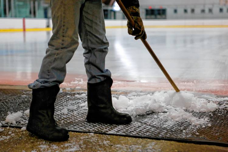 IceManagers's tweet photo. Did your rink make any renovations in the off-season that you're proud of? Share them with us so we can show them off! https://t.co/YJw0Ps8kQd