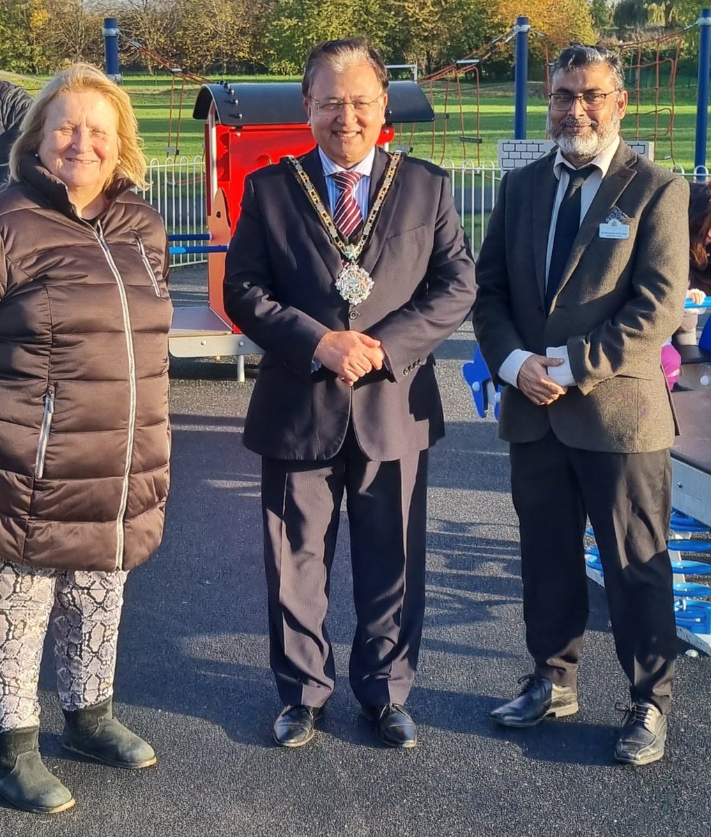 I am pleased to attend the refurbished playground opening in my ward with Hillingdon Mayor and my fellow Councillor Jan Sweeting.