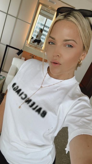 OnlyFans https://t.co/u3IOstn0SM https://t.co/czWTUBaq85