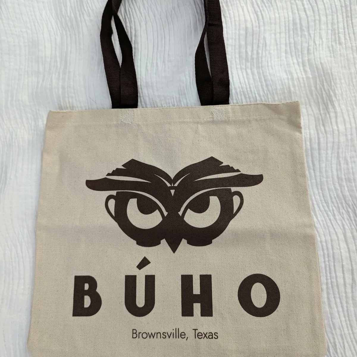 BROWNSVILLE! I feel like I've traveled to the ends of the earth...&amp; have been welcomed there. Lovely border community crowd at Buho Books, along with interview partner Thomas Ray Garcia (R) + owner Gilbert Hernandez (L).  New indie author+ new indie bookstore in mutual support=🔥