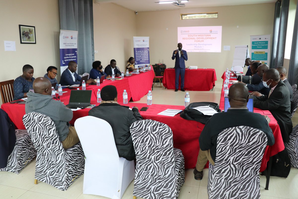 SWRDF_'s tweet photo. We are grateful to @GSI_System and @USAID for providing our Board and secretariat with a two-day opportunity to learn more about leadership and self-awareness.
#leadership #Training #SWRDF https://t.co/yIhbQE2tVW