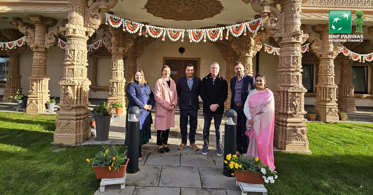 bnpparibaspfUK's tweet image. It's #InclusionWeek!💚
 
This week we're shining a spotlight on the multiple #DiversityandInclusion initiatives in place at BNP Paribas Personal Finance UK.
 
Learn more about our Inclusion Week and how we're fostering an #inclusiveworkplace👉 bnpparibas-pf.co.uk/news/inclusion…

#diwali