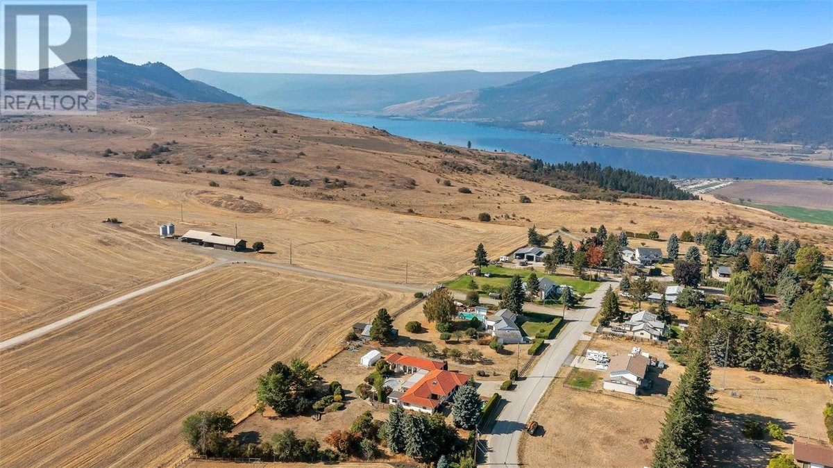 DefeoRealEstate's tweet image. 💥Just Reduced💥 190 Stepping Stones Cres, Vernon BC - NOW $999,900
3 bed + 3 bath home on 1.02 level acres in Swan Lake West with amazing views! Call Mike Beck at 250-307-1600 to view

tinyurl.com/yh26623s