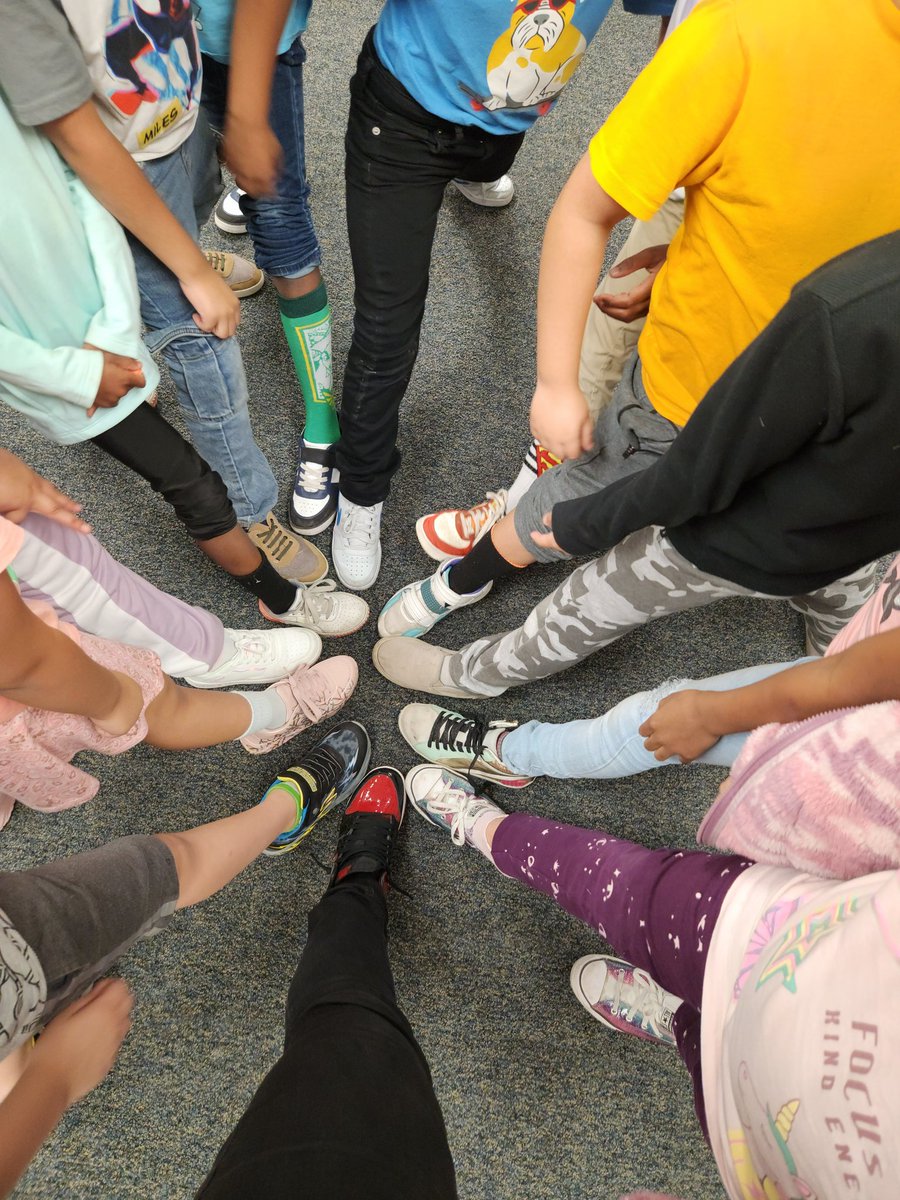 Day 2:Gen TX week: wearing favorite tennis and crazy socks to show our flair for education. @HISD_ACC @GenerationTexas #nolimits #empowerstudents #earlyexposure
