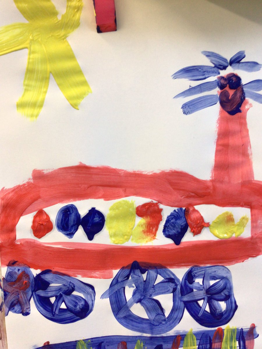 Penclawdd's tweet photo. #PencFlam As part of our topic we are learning about Penclawdd Railway Station-we would like to persuade our community to bring it back! @ToniaAntoniazzi what do you think? It would bring more people to Penclawdd, it is good for everyone and it is fun and fast! #PencHUM #PencLLC https://t.co/aSpgCn7ril