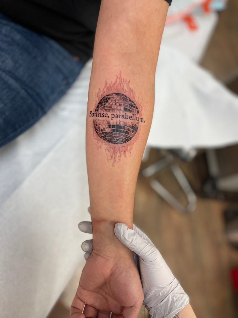 JayExperience19's tweet photo. Finally got my first (of many) tattoos. #DiscoElysium https://t.co/kO945yH7SU
