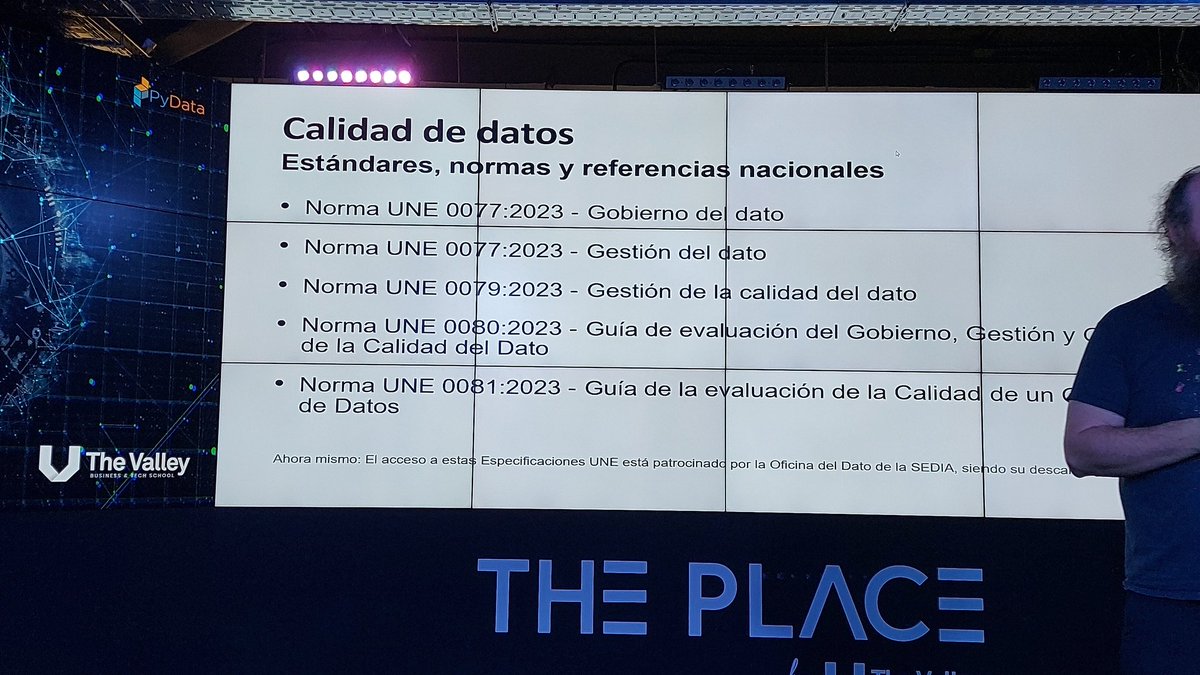 aabella's tweet image. Standars about #dataquality in Spain