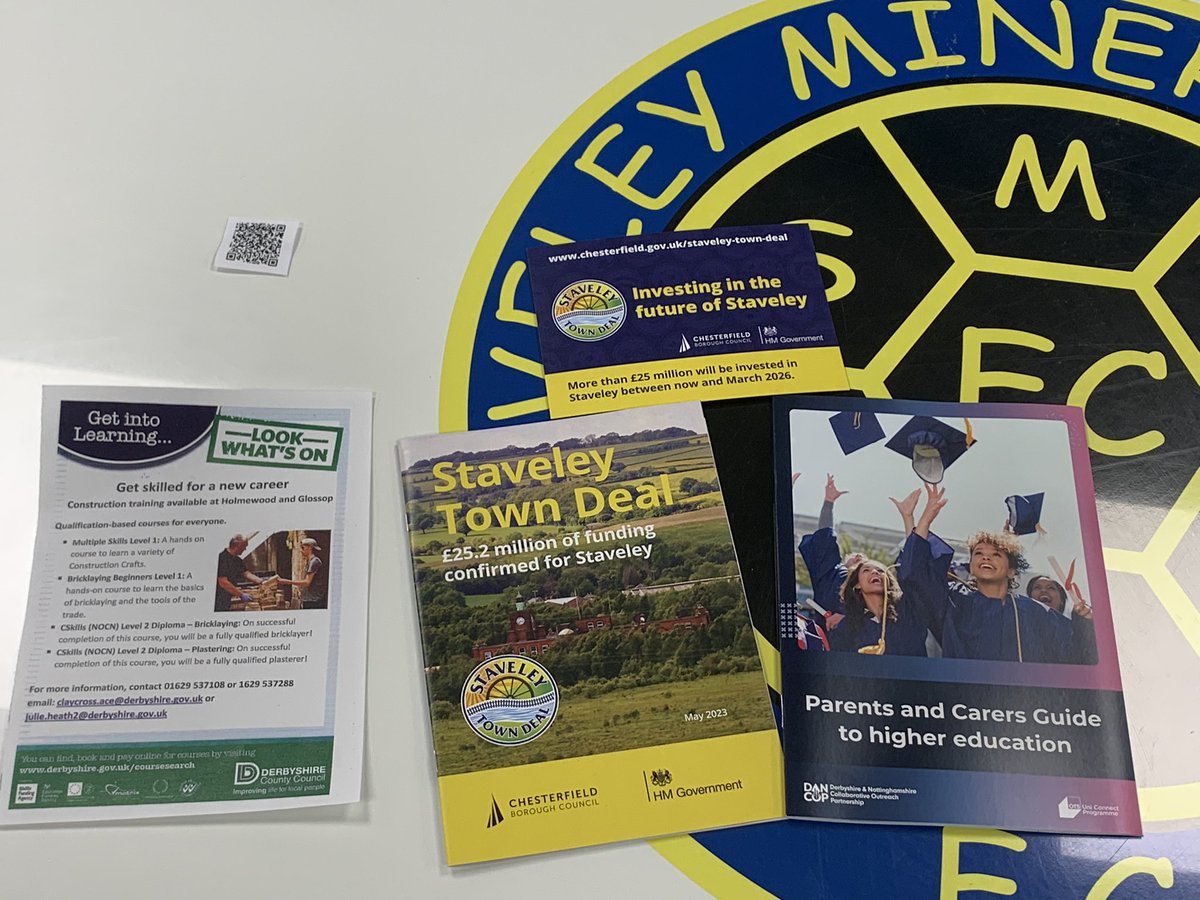 Lana Elizabeth Jay tweet media