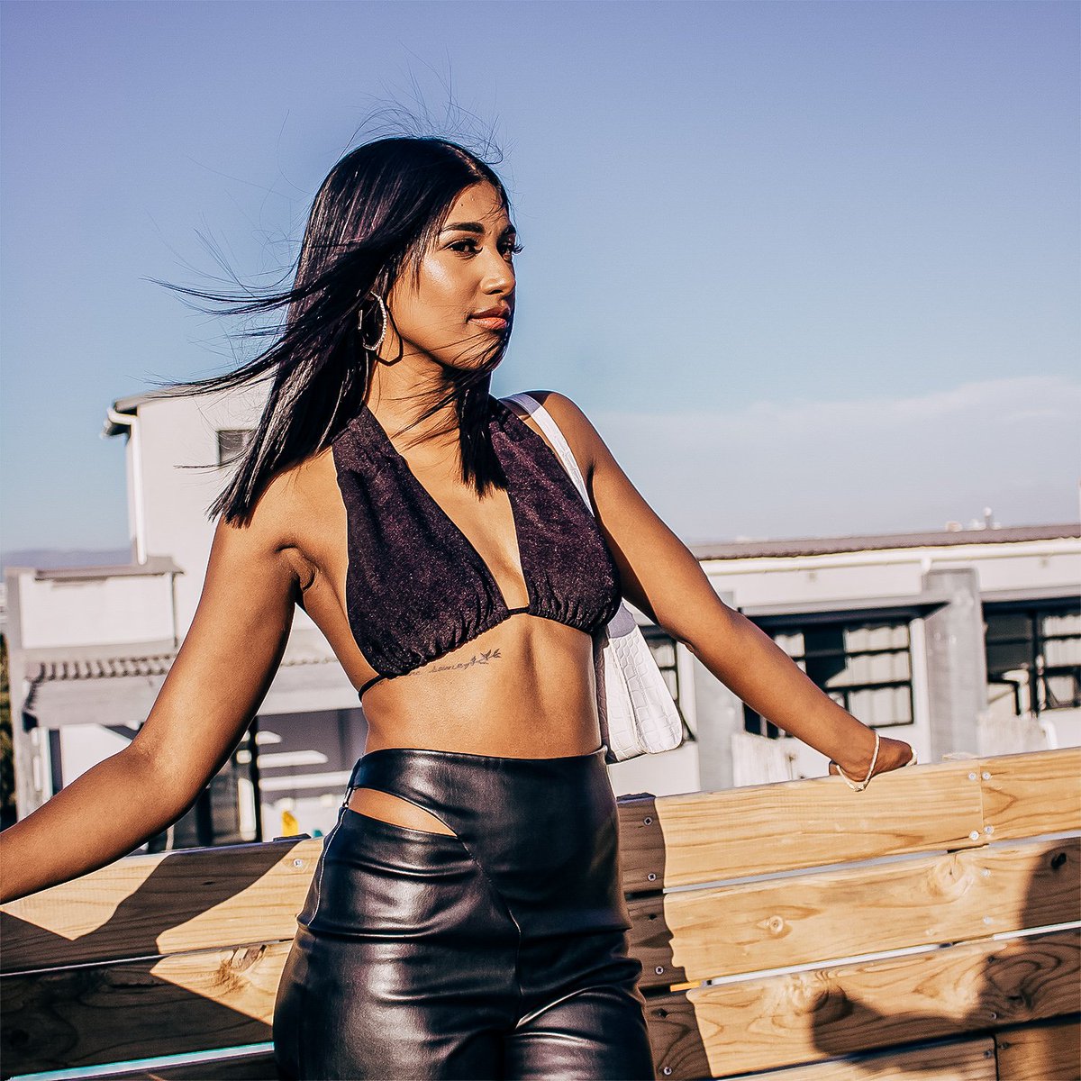 LeeKuPhotograph's tweet photo. The other day on the Rooftop💓 https://t.co/QGwpSAURqY