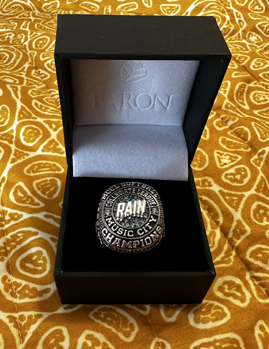 SMR FL🌧️🤍
@rain_softball 
@ACLcollegiate 
Thank you @BaronRings for the amazing rings!!!