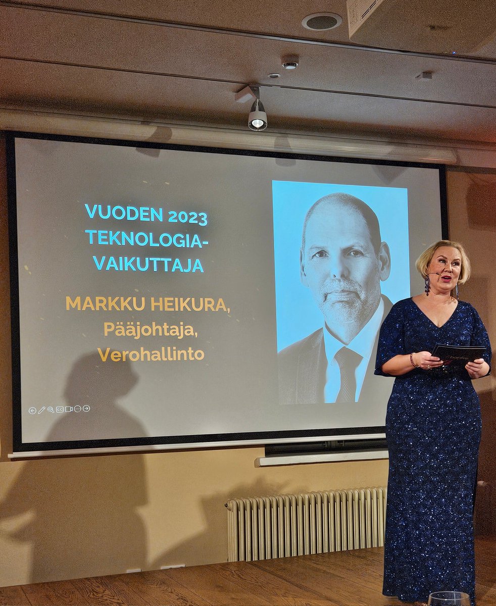 Kiitokset <a href="/bonfire_fi/">Bonfire</a>  ja <a href="/AccentureFI/">Accenture Finland</a> ja kaikki valintaani äänestäneet vuoden teknologiavaikuttajaksi. Kunnia kuuluu <a href="/Verouutiset/">Verouutiset</a>  pitkäaikaiselle työlle verotuksen automatisoinniksi ja  asiakaslähtöisyydelle. #ajatusjohtajat2023