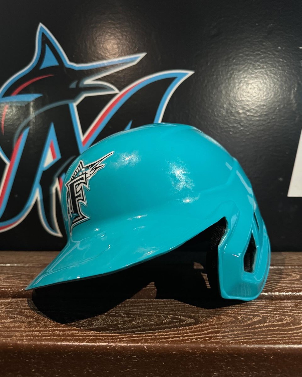 Marlins's tweet image. From: Jake Burger 
To: YOU 

This game used helmet could be yours. The rules are simple. 

1. Must be following: @Burgatron13 and @loanDepotpark 
2. Drop a 🍔 in the comments below. 
3. Repost 

Winner will be announced tomorrow at 12PM ET.