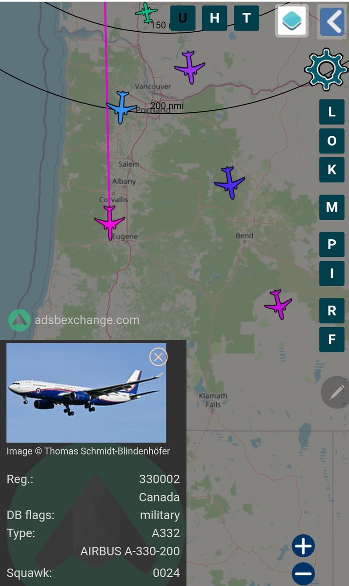 PeterVogel's tweet image. 330002. Canada's PM on the way to APEC in the new Airbus A330-200. @bobmackin @steffanwatkins @RichStancliff
