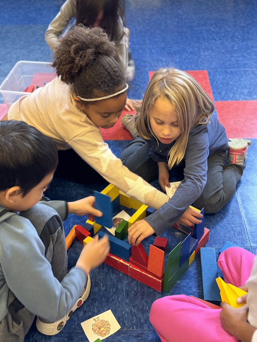 GCSD_STREAM tweet media