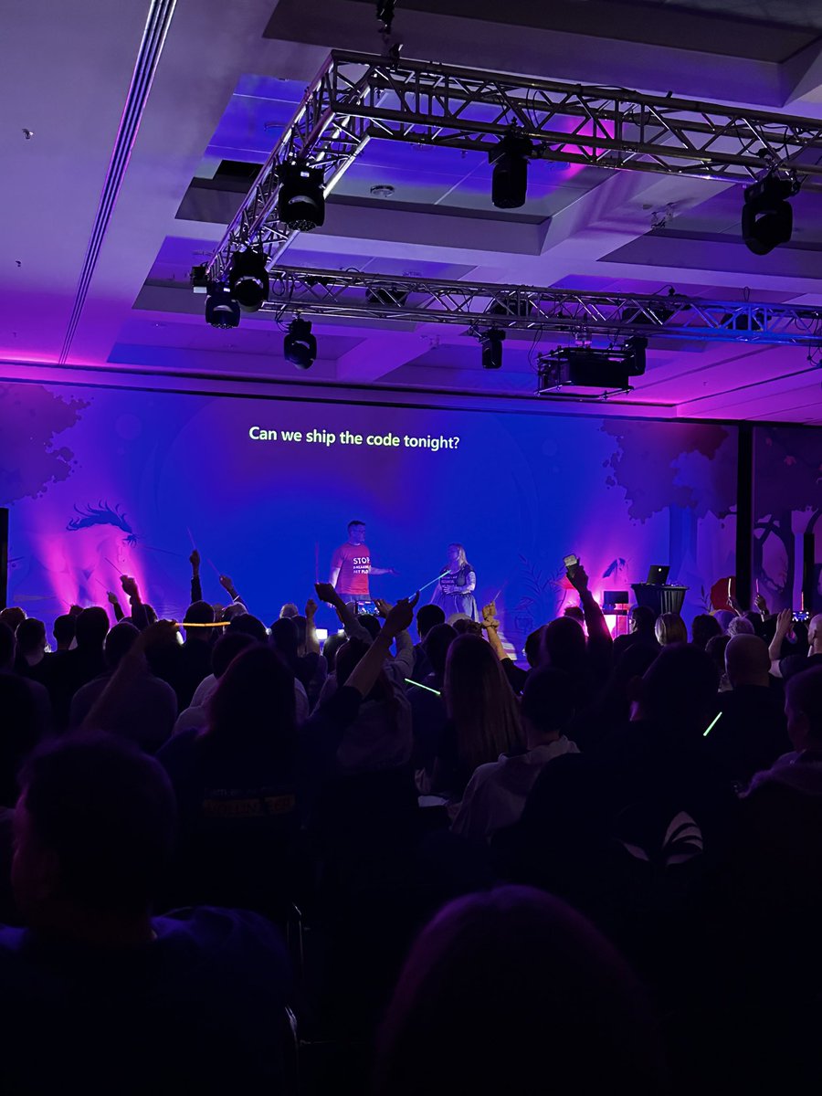Captivated by a theatrical keynote at #AgileTD, unfolding the dynamics between testers and developers on stage! 🎭 Emotions run high as we explore misunderstandings and the quest for common ground in software development.  <a href="/LenaPejgan/">yes</a> and Sam