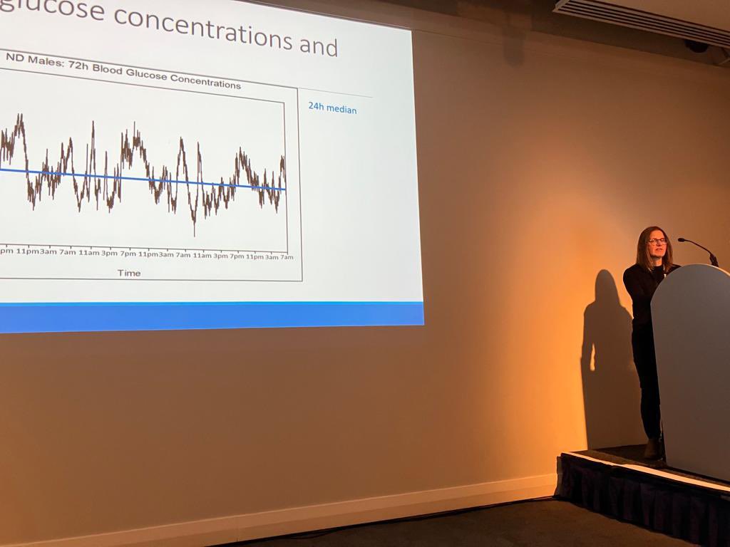 Great trip to Glasgow for #SfEBES2023! Thanks for the opportunity to present our work! Although next time I might need a wee platform to stand on 😂.