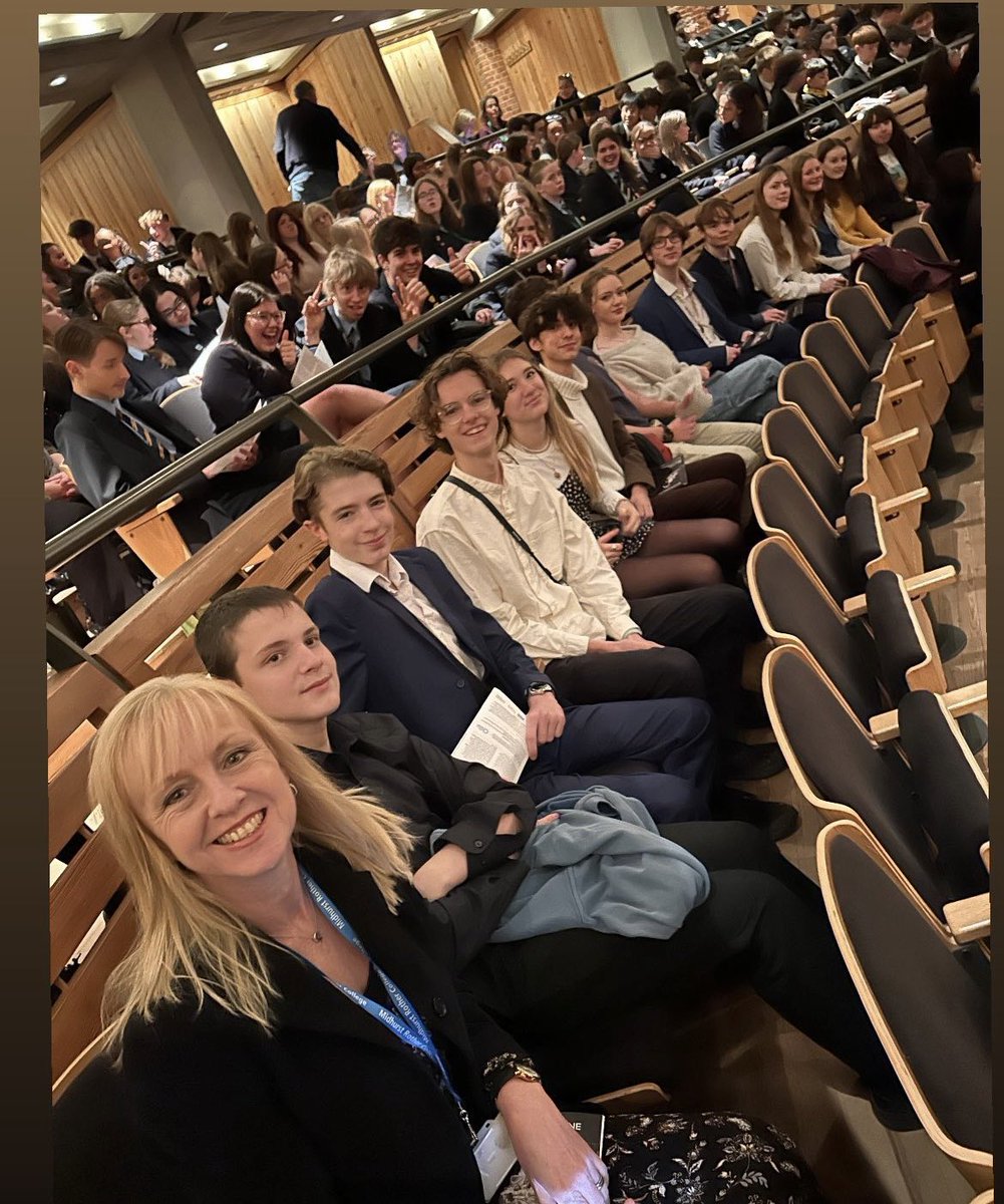 Midhurst Rother College tweet media