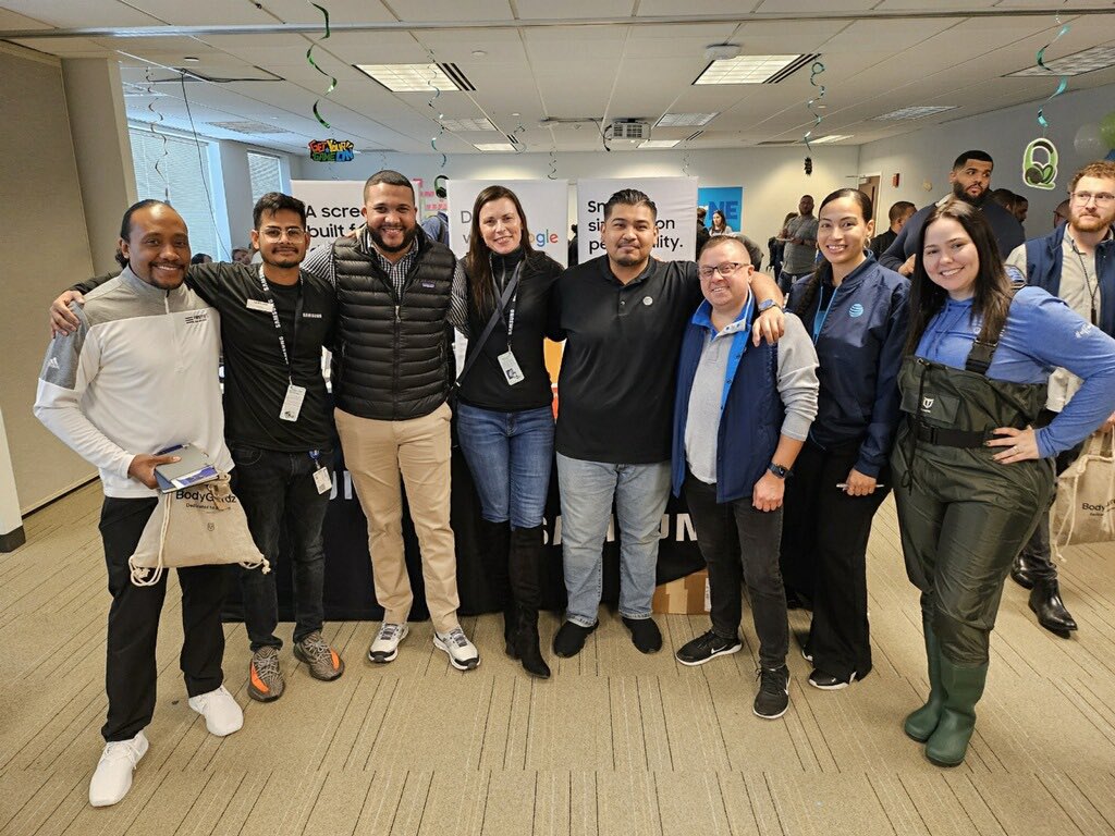 <a href="/NateCaruthers/">Nate Caruthers</a> <a href="/Nelsonsrm27/">Nelson Rodriguez</a> @Katz_SeaportBOS <a href="/ShahKabir631/">Shahriar Kabir</a> <a href="/cala_anita/">Anita Arden Cala @Samsung</a> <a href="/suarezvp1/">Vianca</a> <a href="/BaezYasmine/">Yasmine Baez</a>